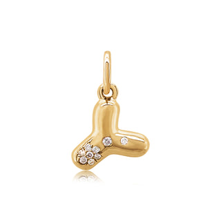 Mini Bubble Letter Charm in 18K Gold