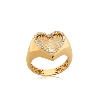 Sweetheart Signet in 18K Gold
