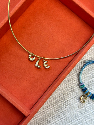 Mini Bubble Letter Charm in 18K Gold