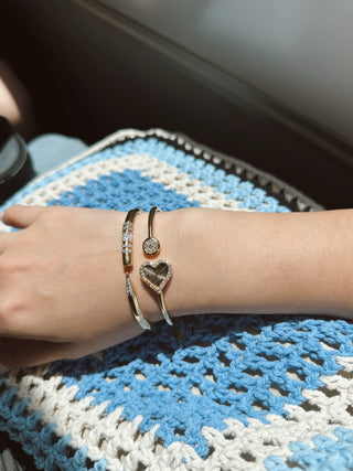 Pencil Me Down Bangle in 18K Gold - Thick